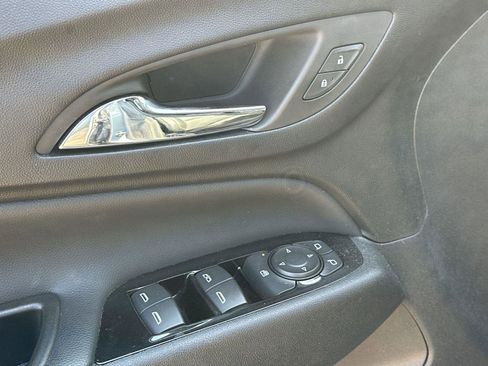 Certified 2023 Chevrolet Equinox Premier image 25