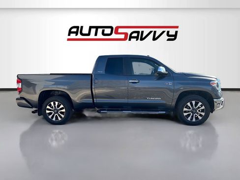 Used 2021 Toyota Tundra Limited w/ Limited Premium Package RWD image 8