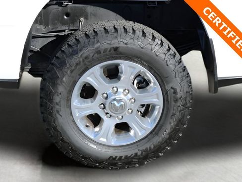 Used 2024 RAM 3500 Big Horn image 9