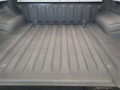 Used 2023 Nissan Frontier PRO-4X w/ Pro-4X Premium Package image 18