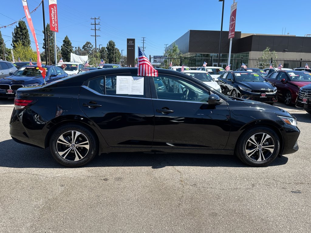 Used 2023 Nissan Sentra SV FWD image 9