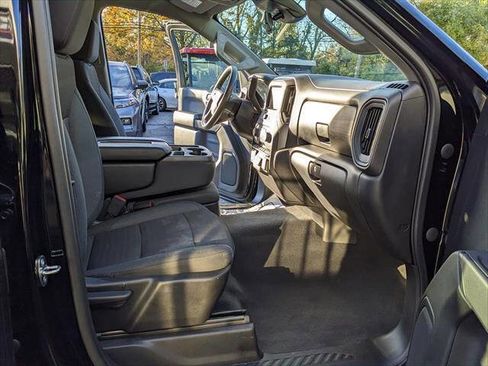 Used 2022 Chevrolet Silverado 1500 Custom AWD/4WD image 17