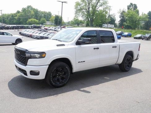 New 2025 RAM 1500 Big Horn AWD/4WD image 11