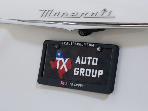 Used 2023 Maserati Levante GT image 13