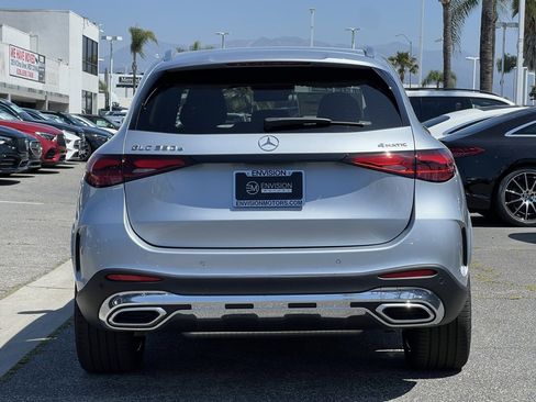 New 2025 Mercedes-Benz GLC 350e 4MATIC image 11