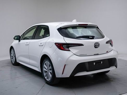 Certified 2024 Toyota Corolla SE image 3