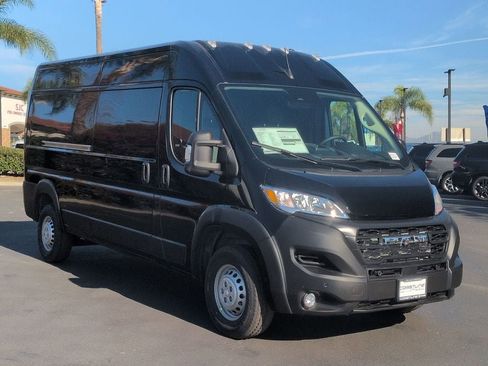 New 2026 RAM ProMaster 2500 w/ Advanced Safety Group image 4