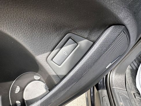 Used 2012 Audi Q7 3.0T Premium Plus image 28