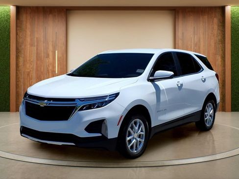Certified 2022 Chevrolet Equinox LT FWD image 28