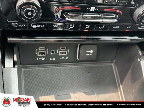 Used 2023 Jeep Grand Cherokee Altitude AWD/4WD image 26