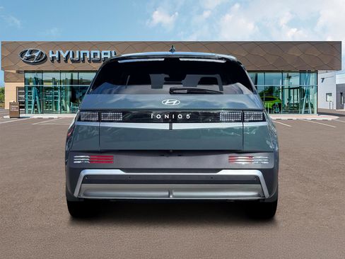 New 2026 Hyundai Ioniq 5 SEL image 6
