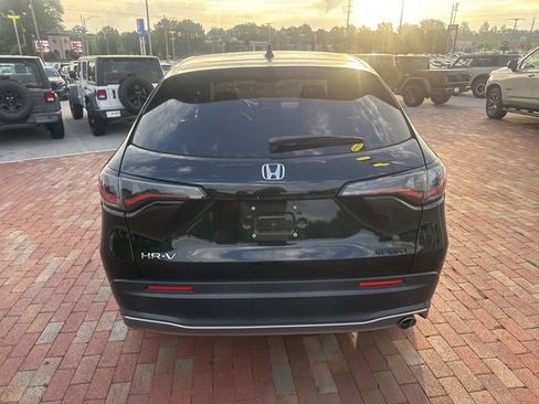 Used 2024 Honda HR-V Sport image 13