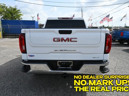 Used 2025 GMC Sierra 1500 SLT RWD image 3