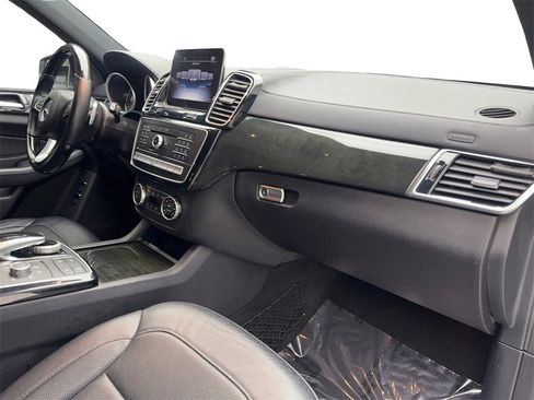 Used 2018 Mercedes-Benz GLS 450 4MATIC image 54