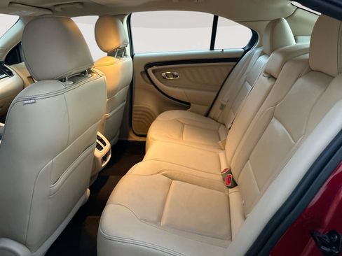 Used 2019 Ford Taurus Limited FWD image 28