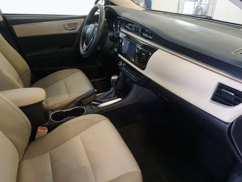 Used 2015 Toyota Corolla LE FWD image 22
