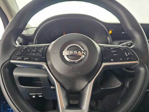 Used 2023 Nissan Kicks SV FWD image 22