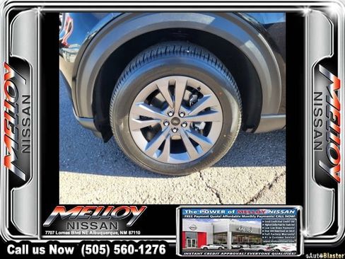 Used 2023 Ford Explorer XLT w/ Equipment Group 202A image 18