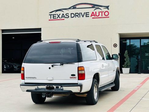 Used 2003 GMC Yukon XL SLT w/ 1SD Preferred Equipment Group RWD image 9