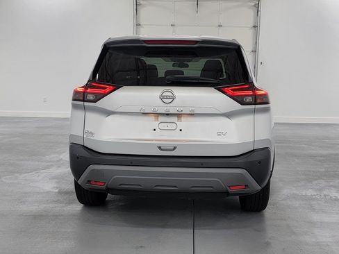 Used 2023 Nissan Rogue SV FWD image 7