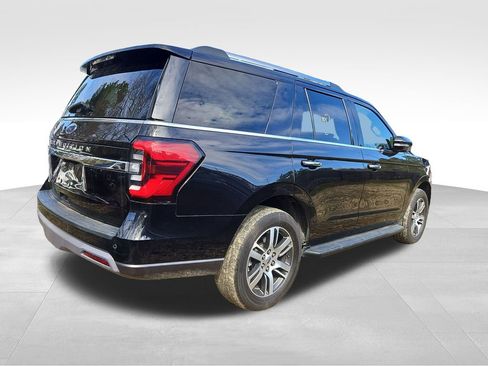 Used 2024 Ford Expedition Limited image 7