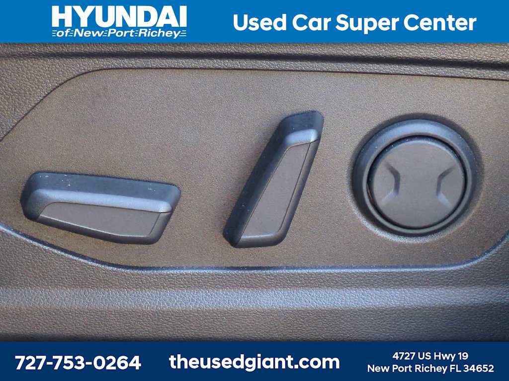 Used 2026 Hyundai Tucson Limited FWD image 22
