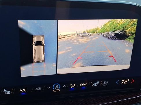 New 2026 Chevrolet Traverse RS AWD/4WD image 19