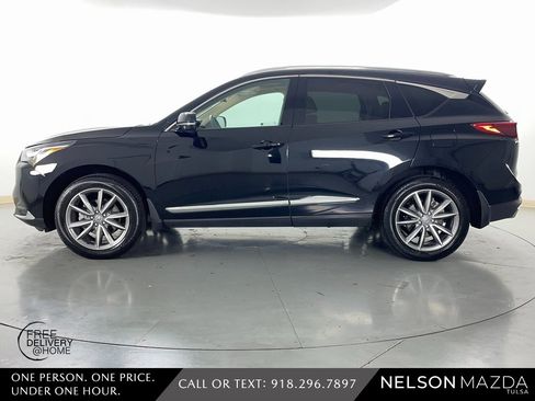 Used 2024 Acura RDX w/ Technology Package image 9
