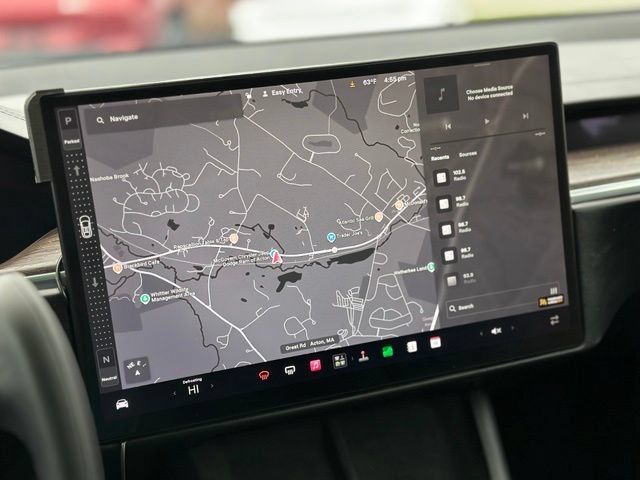 Used 2022 Tesla Model X AWD/4WD image 14