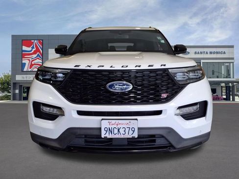 Used 2023 Ford Explorer ST w/ Equipment Group 401A image 2