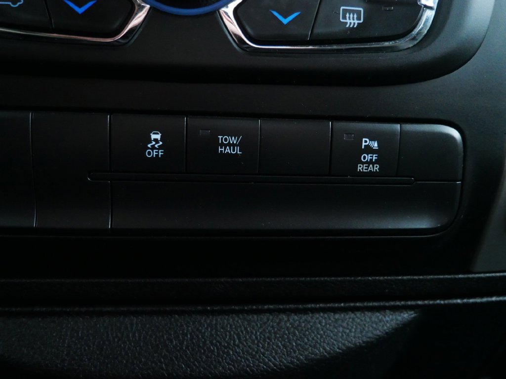Used 2020 RAM 1500 Warlock w/ Electronics Group AWD/4WD image 23