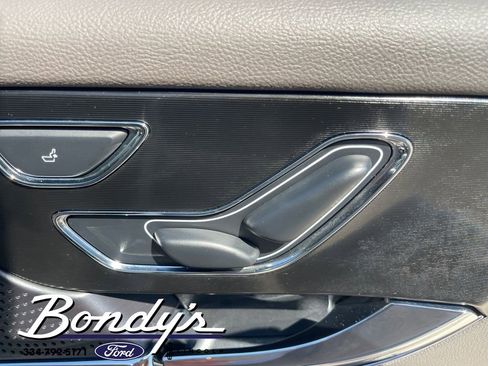 Used 2024 Lincoln Corsair FWD image 17