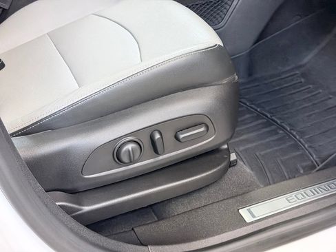 Used 2018 Chevrolet Equinox Premier AWD/4WD image 40