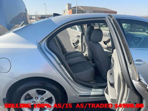 Used 2013 Chevrolet Malibu LS image 17