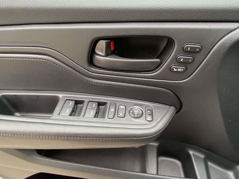 Used 2024 Honda Odyssey EX-L image 14