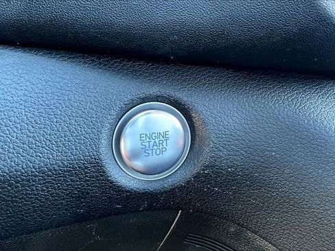Used 2021 Hyundai Santa Fe SEL FWD image 35