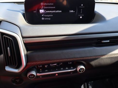 Used 2025 MAZDA CX-50 AWD 2.5 Hybrid w/ Premium Pkg image 34