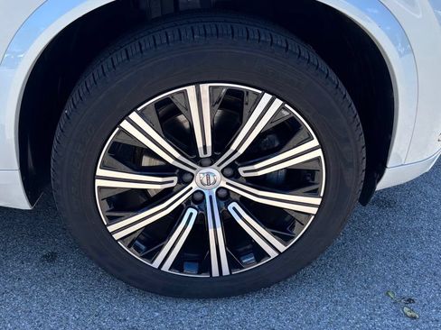 Certified 2024 Volvo XC90 B5 Core w/ Climate Package AWD/4WD image 34
