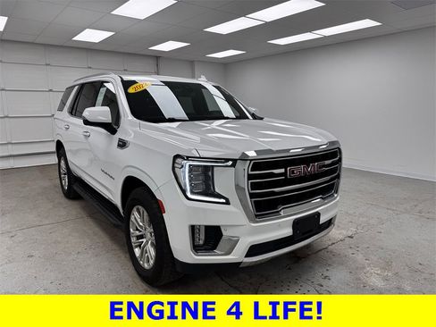 Used 2022 GMC Yukon SLT w/ SLT Luxury Package image 3