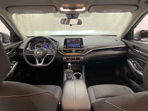 Used 2023 Nissan Altima 2.5 SV image 20