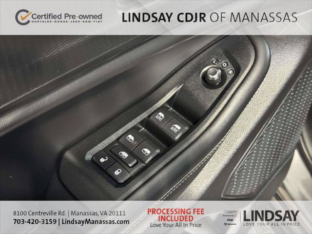 Certified 2025 Jeep Grand Cherokee L Altitude AWD/4WD image 29