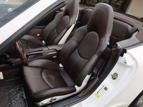 Used 2007 Porsche 911 Carrera 4S AWD/4WD image 26