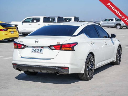 Used 2023 Nissan Altima 2.5 SR FWD image 6