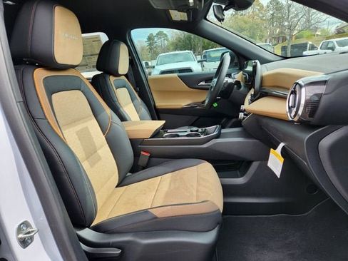 New 2026 Chevrolet Equinox ACTIV AWD/4WD image 15