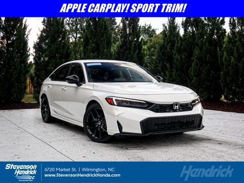 Used 2026 Honda Civic Sport image 1