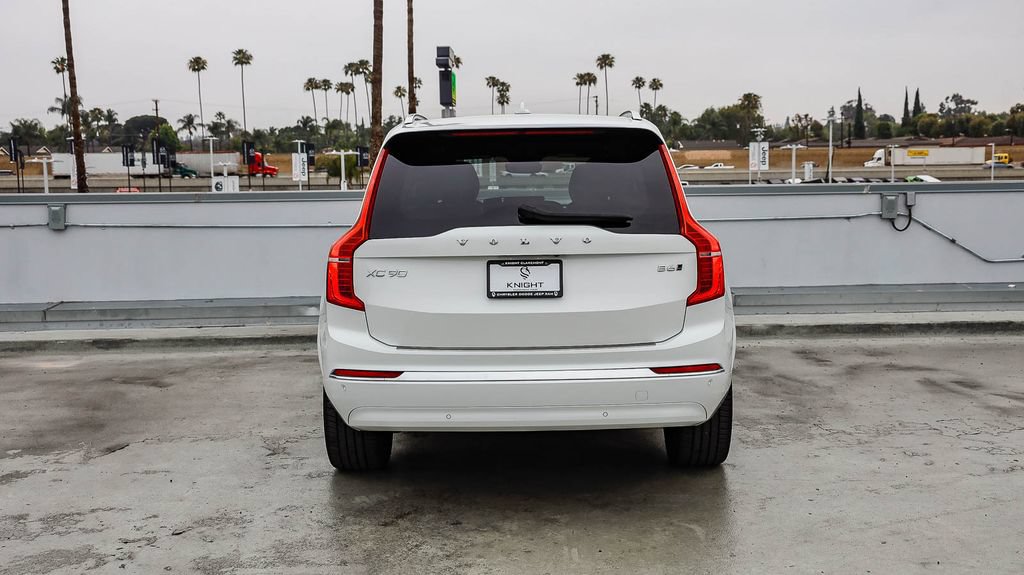 Used 2023 Volvo XC90 B6 Ultimate w/ Protection Package Premier AWD/4WD image 8
