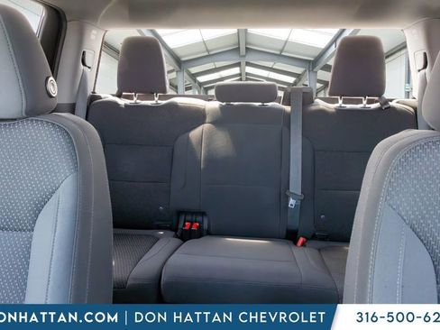 Used 2022 Chevrolet Silverado 1500 Custom w/ LPO, Blackout Package AWD/4WD image 14