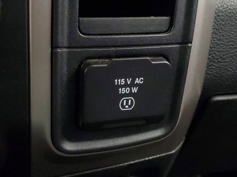 Used 2019 RAM 1500 Big Horn AWD/4WD image 23