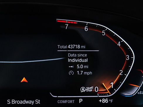 Used 2020 BMW 540i xDrive image 19