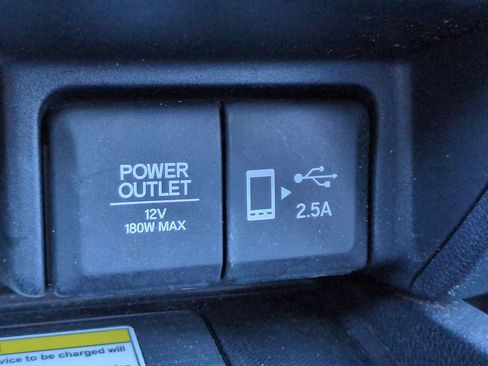 Used 2022 Honda Pilot TrailSport image 23